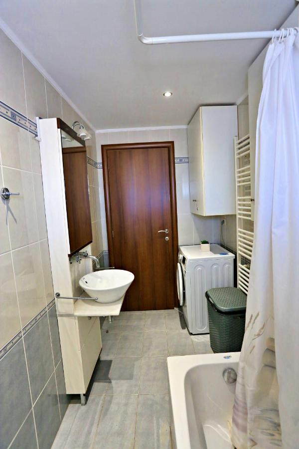 Urban Life Suite Heraklion  Bagian luar foto