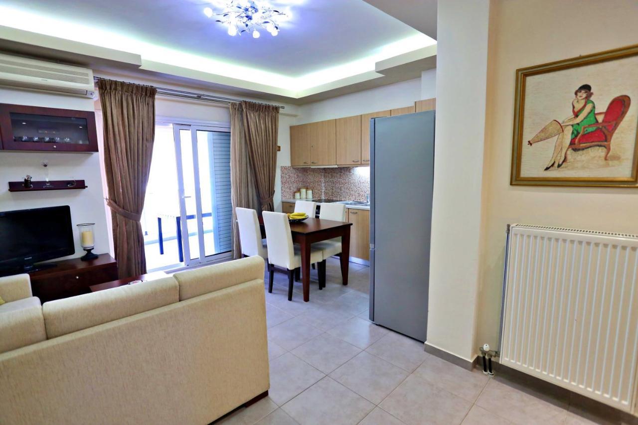 Urban Life Suite Heraklion  Bagian luar foto